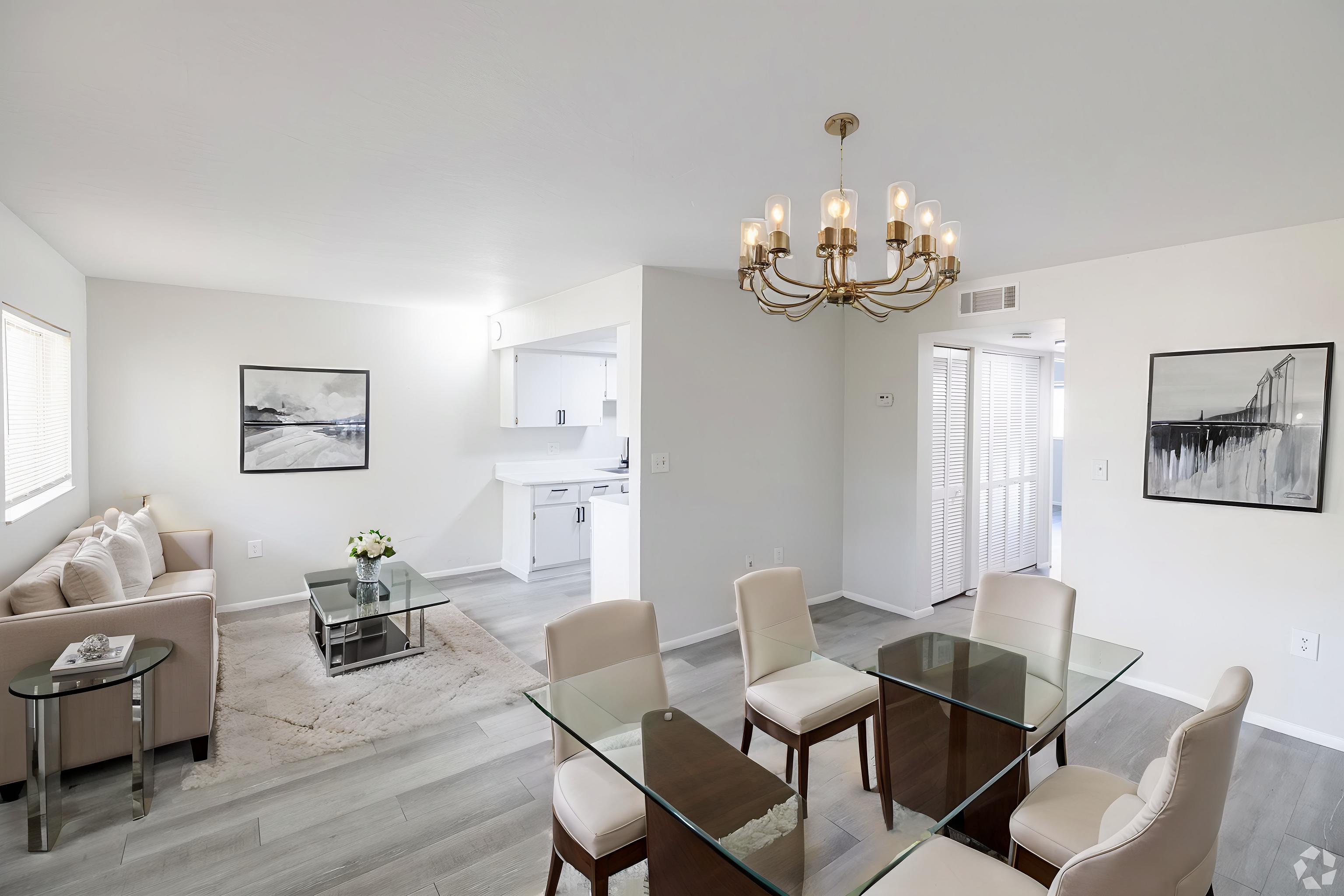 The Meridian At 2825